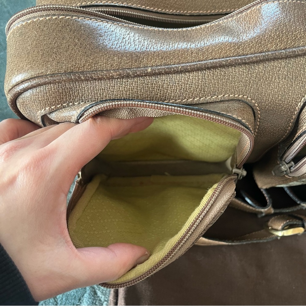 Gucci Brown and Tan Belt Bag with Structured Design - Picture 9 of 16